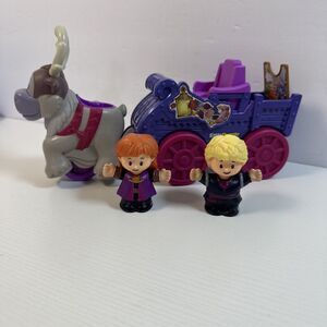 Fisher Price Little People Disney Frozen Anna and Kristoff’s Wagon